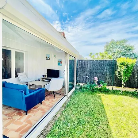 Casa Bouil - La A Pieds ! Guest house *