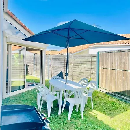 Casa Bouil - La A Pieds ! Guest house Longeville-sur-Mer